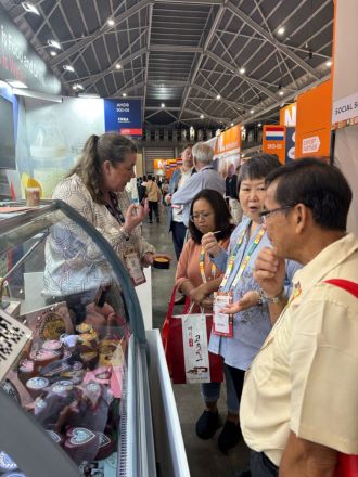 Dairy export stand in Singapore.